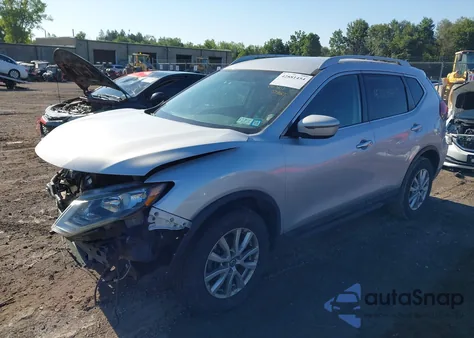 2018 Nissan Rogue Sv z USA, uszkodzony, nr VIN 5N1AT2MV7JC700400